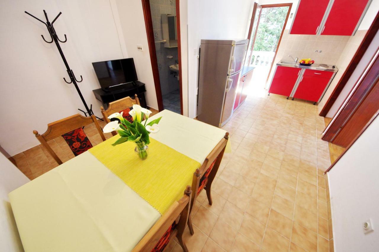 Apartma Apartments Beach Vrsi