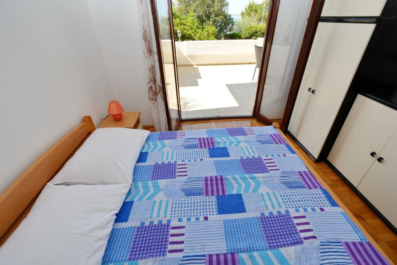 Apartments Beach Apartma Vrsi