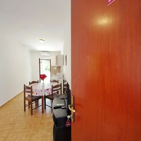 Apartments Beach Vrsi Exterior photo