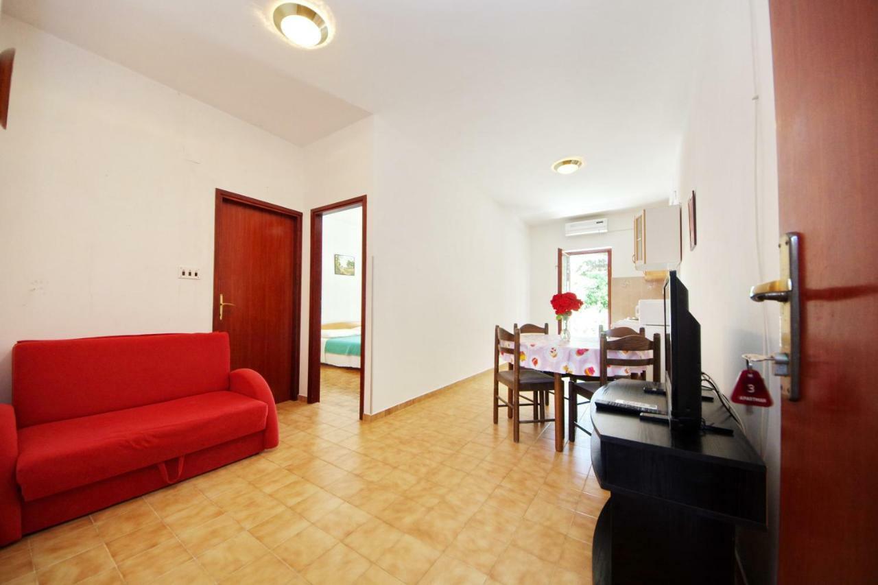 Apartments Beach Apartment Vrsi