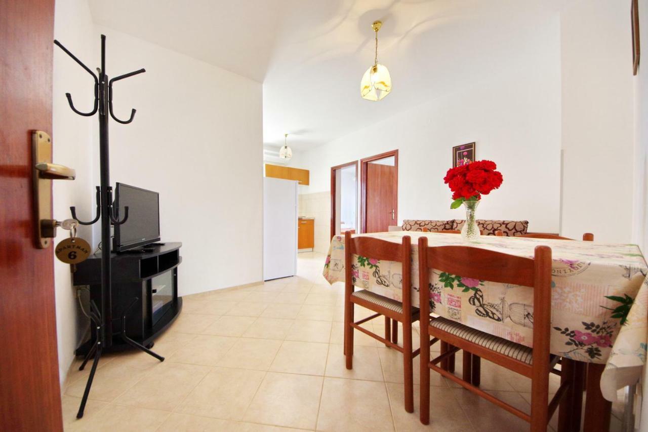 Apartments Beach Apartment Vrsi