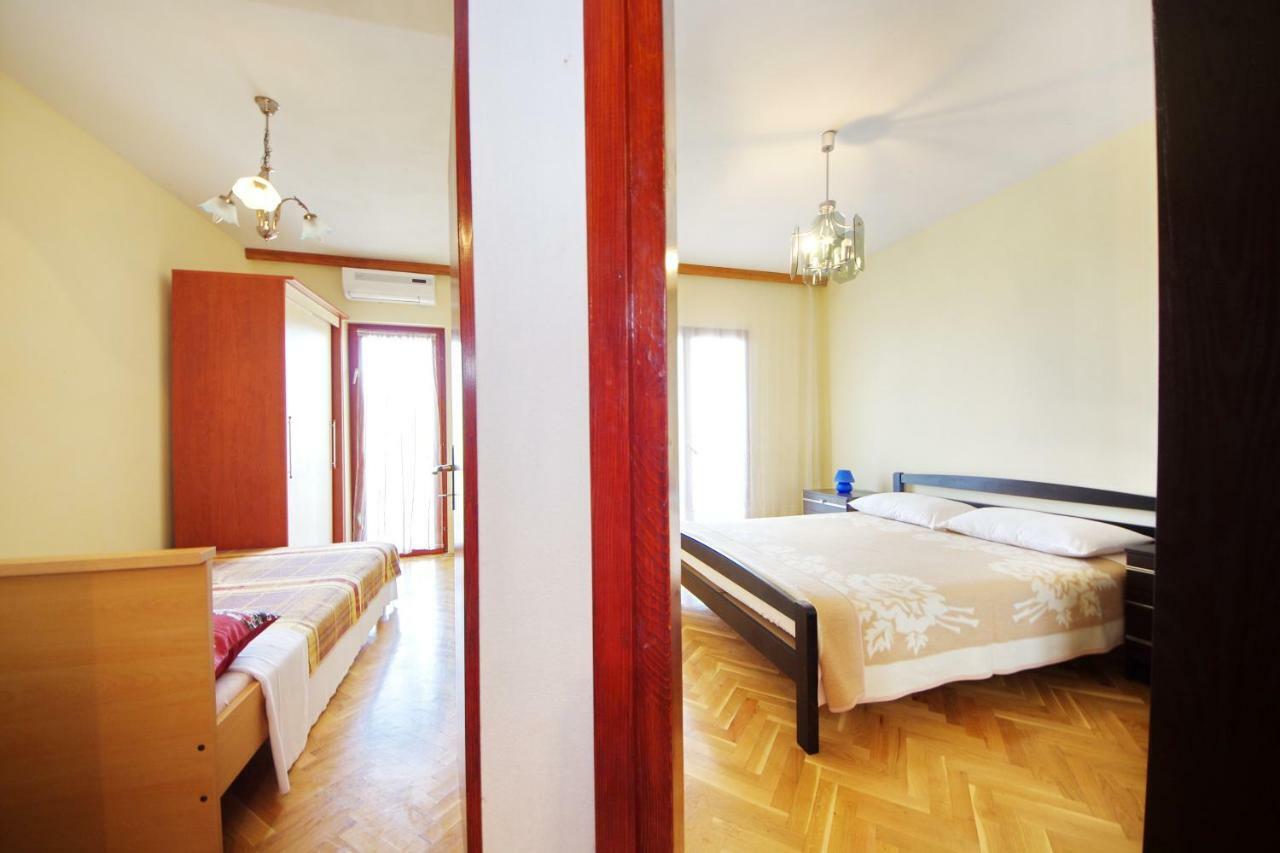 Apartments Beach Apartment Vrsi