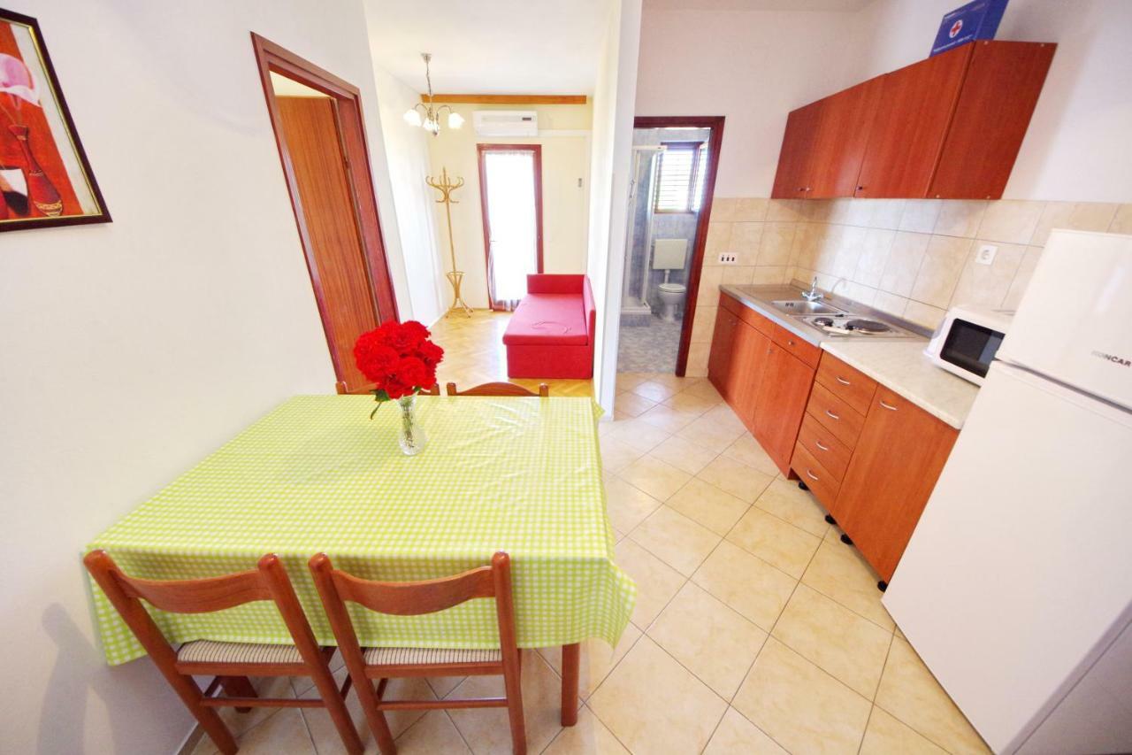 Apartments Beach Apartment Vrsi